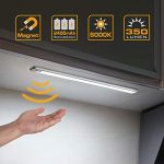 مصباح LED ذكي بخاصية الاستشعار لإضاءة الغرف والممرات